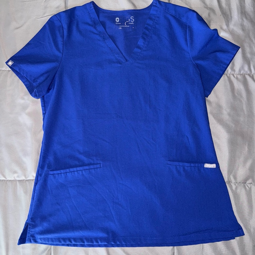 Figs Technical Collection Scrub top